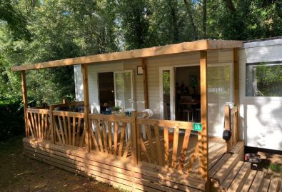 calviac-prestige-vue-exterieure.jpg - ᐃ DOMAINE DES CHENES VERTS **** : Camping Dordogne