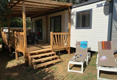 cottage sarlat extérieur.jpg - ᐃ DOMAINE DES CHENES VERTS **** : Camping Frankrijk Dordogne